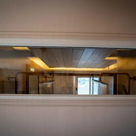 Casa Eros - Secure Private Parking Vallauris